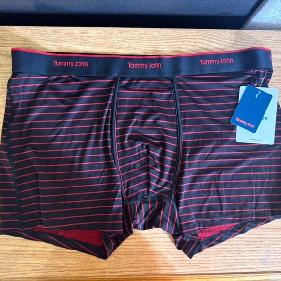 NWT TOMMY JOHN MENS GO ANYWHERE BOXER BRIEFS - RED & BLACK STRIPED- SIZE XXL - Picture 1 of 5